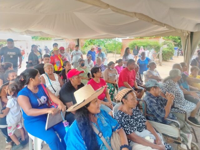 Comuna-Revolucion-WAYUU