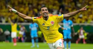 FIEBRE MUNDIAL: Daniel Muñoz puso a Colombia en los dieciseisavos