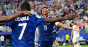 FIEBRE MUNDIAL: Mbappé y Francia arrollan a Irak y clasifican