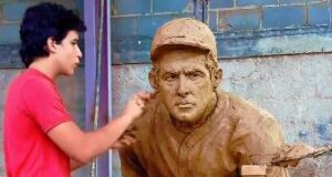 Di Martino: “En mes y medio llegan las dos esculturas de Luis Aparicio