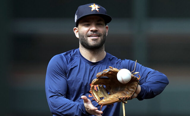 Jose-Altuve12