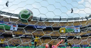 FIEBRE MUNDIAL: Ecuador, verdugo de Alemania y clasificó