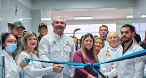 Luis Caldera anuncia segunda fase del Plan Cayapa de la Salud para potenciar Clínicas Populares y áreas clave de hospitales