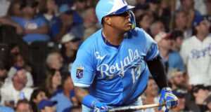 Salvador: Tres hits y tres impulsadas