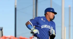 «El Capitán» con el 313 reina en el Kauffman y está mas cerca de George Brett