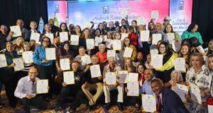Merecido homenaje a quienes son amor y fuerza positiva en la Alcaldía de Maracaibo