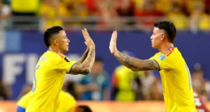 FIEBRE MUNDIAL: Colombia en la cima va ahora con Ghana