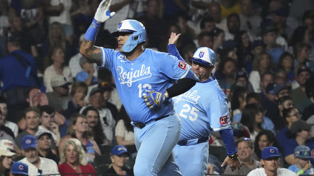 Salvador la botó y esta cerca de hacer más historia en Kansas City