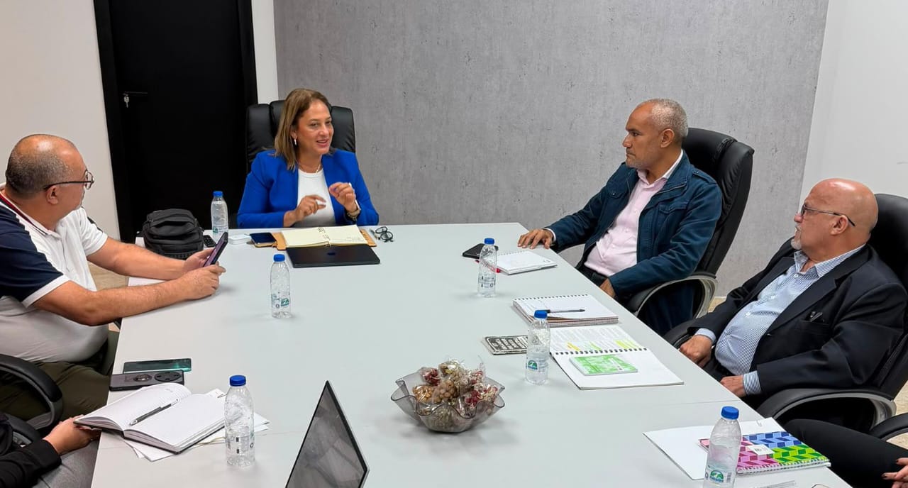 Alcaldía de Maracaibo y Colegio de Contadores impulsan en mesas de trabajo la cultura tributaria