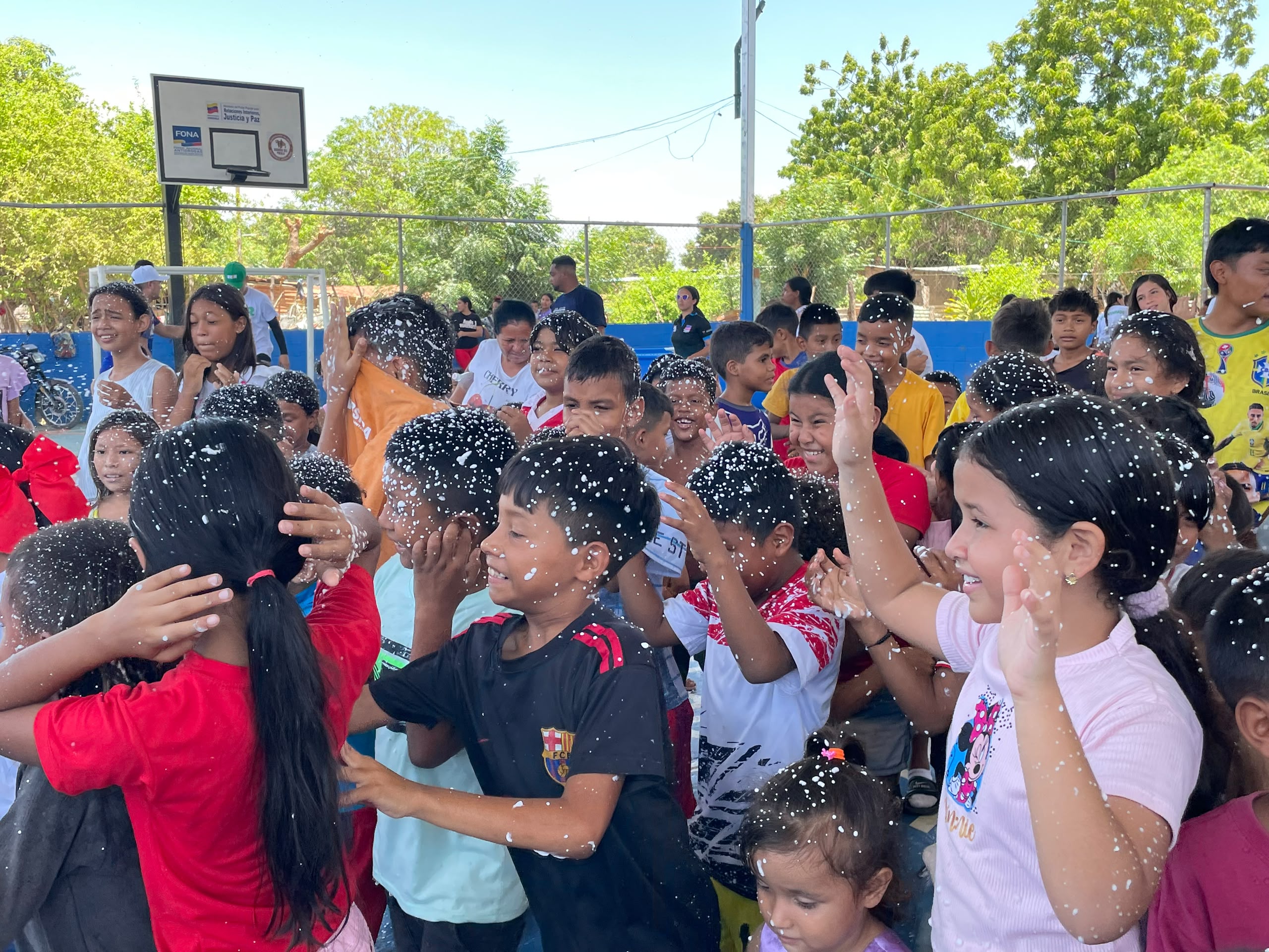 400 niños disfrutaron la primera semana del Plan Vacacional Comunitario en Venancio Pulgar